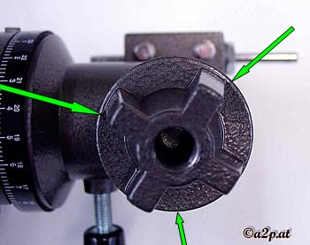 Position der Gewindestücke (Madenschrauben) Position der Gewindestücke (Madenschrauben)